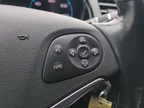 Used 2017 Chevrolet Impala LT image 24