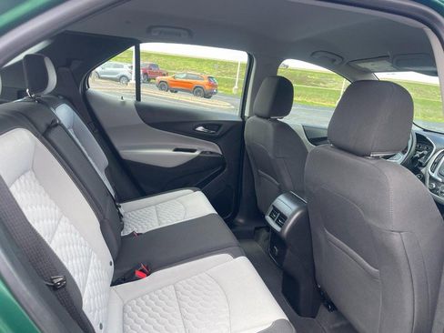 Used 2018 Chevrolet Equinox LS AWD/4WD image 13