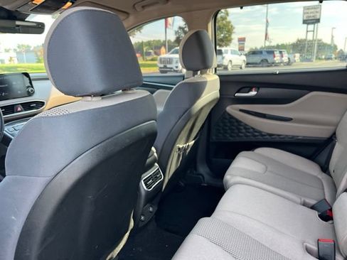 Used 2021 Hyundai Santa Fe SEL w/ Convenience Package FWD image 11