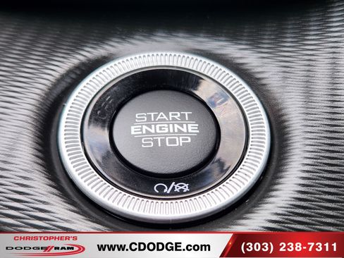 Used 2023 Jeep Grand Cherokee L Laredo AWD/4WD image 28