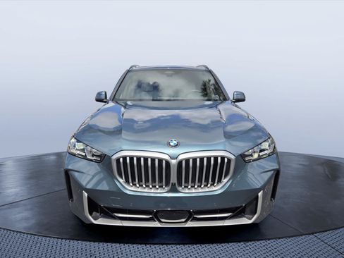 Used 2026 BMW X5 sDrive40i w/ Premium Package RWD image 8