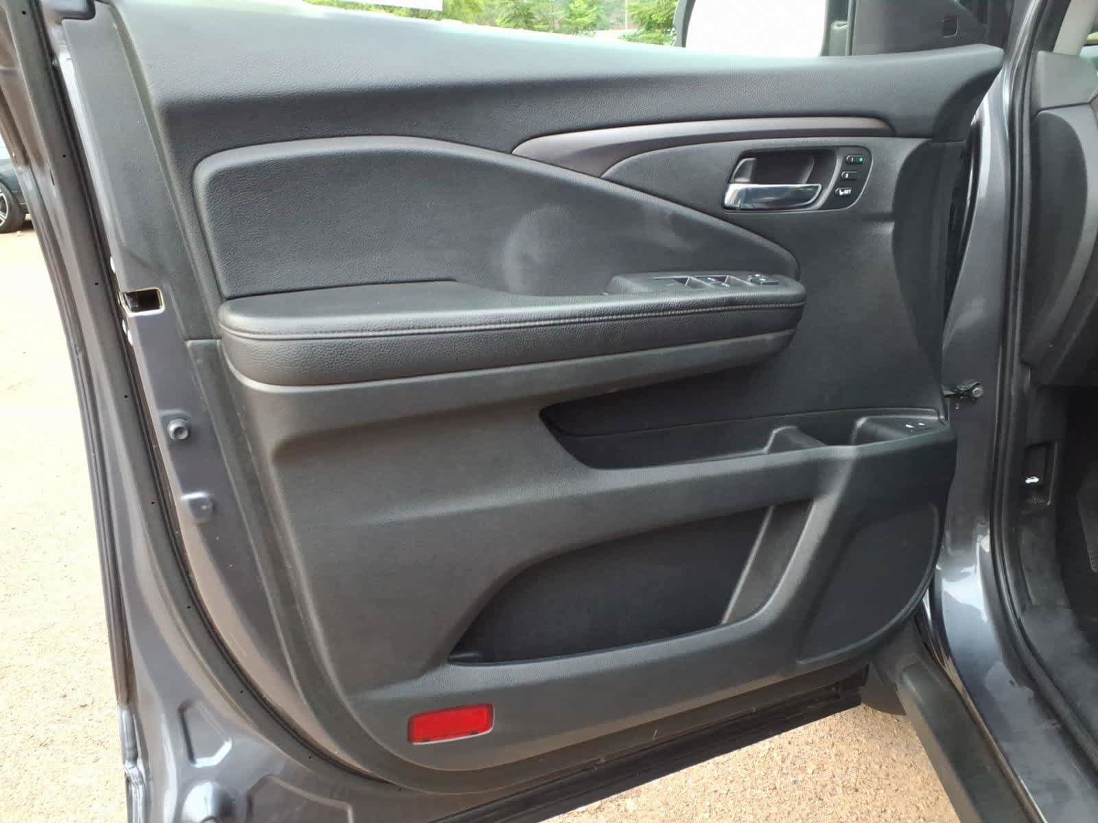 Used 2020 Honda Pilot EX-L image 14