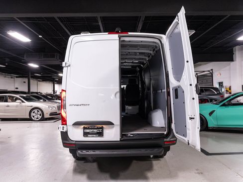 Used 2021 Mercedes-Benz Sprinter 2500 w/ Driver Convenience Package image 32