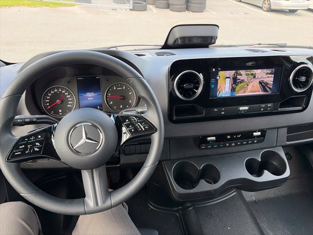 Used 2026 Mercedes-Benz Sprinter 2500 image 15
