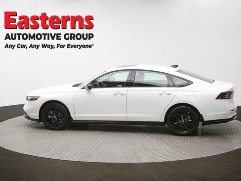 Used 2025 Honda Accord SE image 60