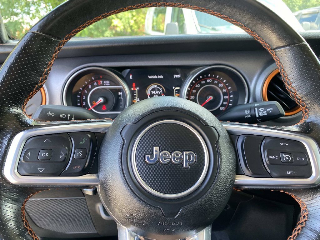 Certified 2022 Jeep Gladiator Mojave w/ LED Lighting Group AWD/4WD image 20