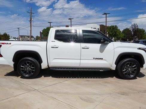 Used 2024 Toyota Tundra Limited w/ TRD Off-Road Package AWD/4WD image 9