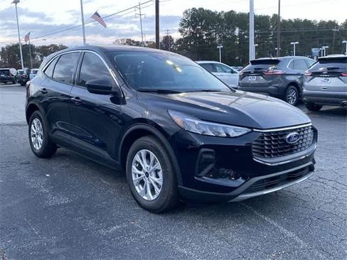 Used 2023 Ford Escape Active image 4