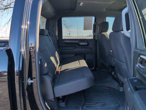 Used 2024 GMC Sierra 2500 SLE w/ SLE Value Package; image 26