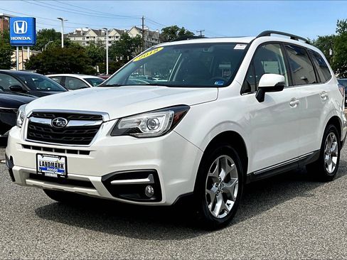 Used 2018 Subaru Forester 2.5i Touring AWD/4WD image 1