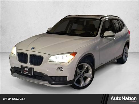 Used 2015 BMW X1 xDrive35i image 1