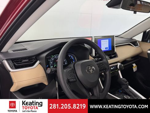 New 2025 Toyota RAV4 LE image 2