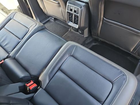 New 2025 Ford Bronco Outer Banks image 11