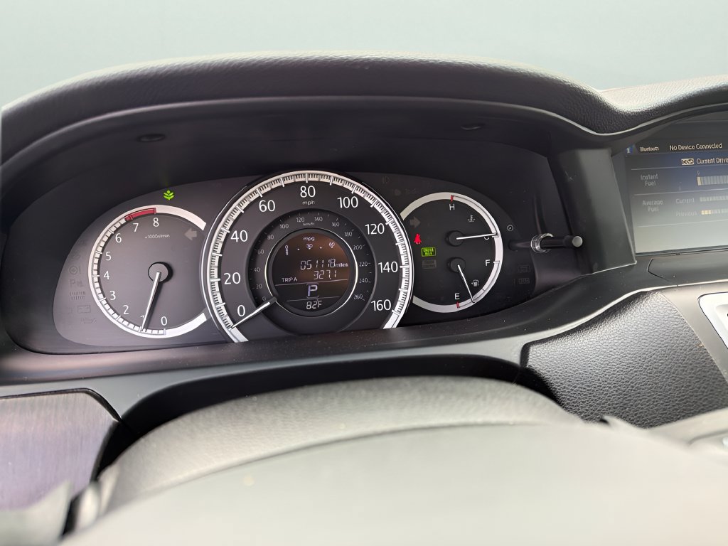 Used 2015 Honda Accord EX-L image 21