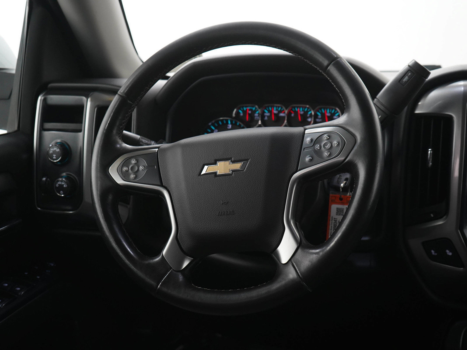 Used 2017 Chevrolet Silverado 1500 LT w/ LT Fleet Plus Package AWD/4WD image 17