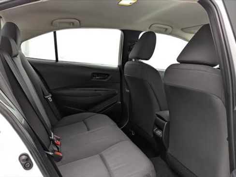Used 2024 Toyota Corolla LE FWD image 18