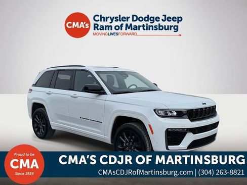 New 2026 Jeep Grand Cherokee Limited AWD/4WD image 1