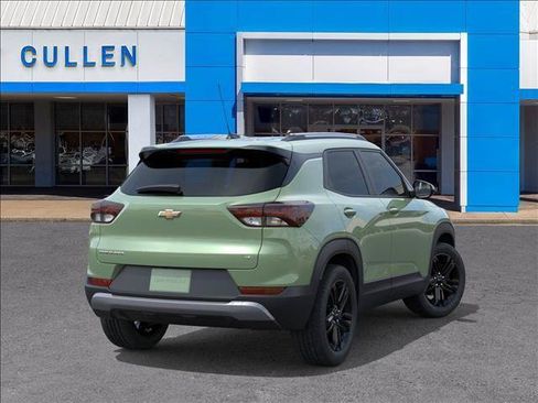 New 2026 Chevrolet TrailBlazer LT w/ Midnight Edition FWD image 4