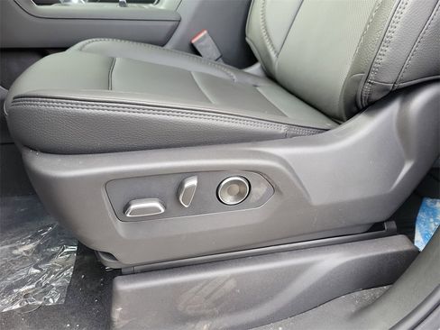 New 2026 GMC Sierra 2500 Denali w/ Denali Reserve Package image 19