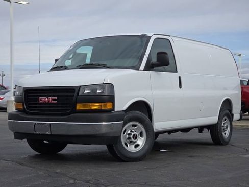 New 2026 GMC Savana 2500 Work Van w/ Driver Convenience Package RWD image 2