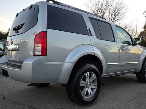 Used 2012 Nissan Pathfinder Silver image 14