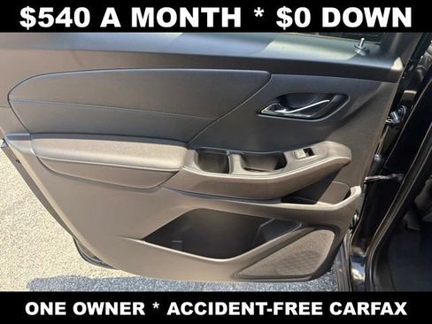 Used 2024 Chevrolet Traverse LT w/ LPO, Floor Liner Package AWD/4WD image 37