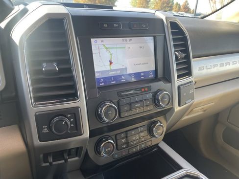 Used 2021 Ford F250 Lariat w/ Chrome Package image 15