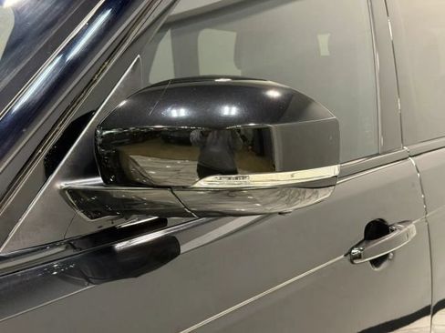 Used 2016 Land Rover Range Rover Supercharged AWD/4WD image 11
