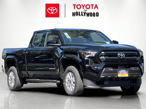 New 2026 Toyota Tacoma SR5 AWD/4WD image 2