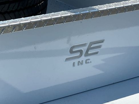 New 2026 Ford F550 4x4 SuperCab Super Duty image 7