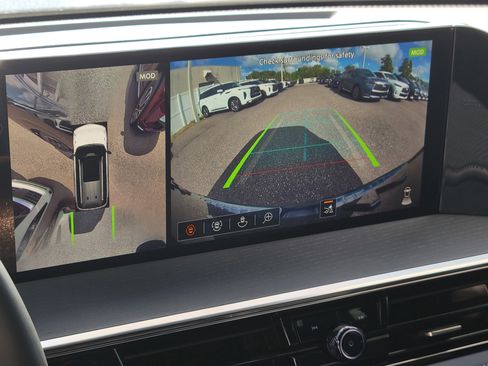 New 2026 INFINITI QX80 4WD image 19