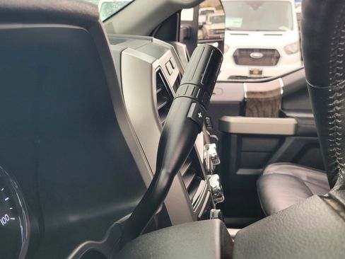 Used 2019 Ford F250 Lariat w/ Lariat Value Package image 20