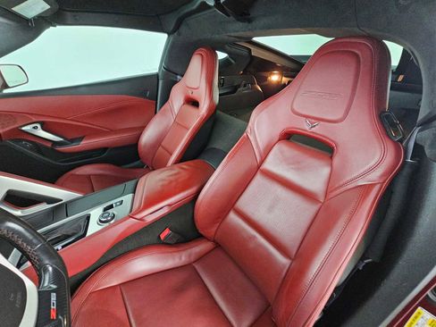 Used 2016 Chevrolet Corvette Z06 w/ 3LZ Preferred Equipment Group image 17
