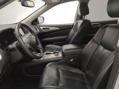 Used 2018 Nissan Pathfinder SL w/ SL Premium Package AWD/4WD image 17