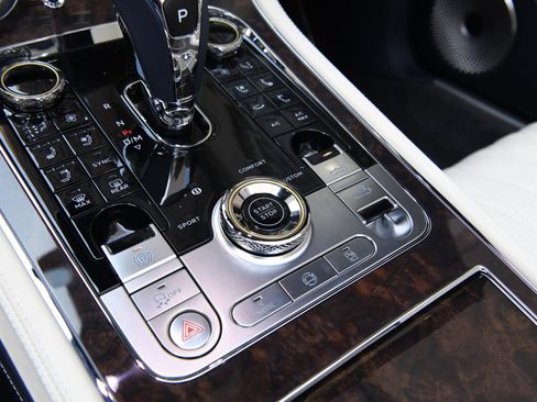 New 2026 Bentley Continental GTC image 18