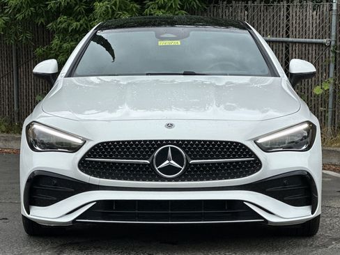 Used 2025 Mercedes-Benz CLE 300 4MATIC Coupe image 6