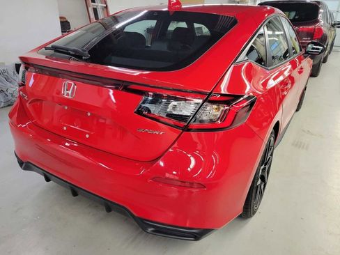 Used 2024 Honda Civic Sport image 3