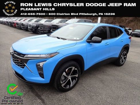 Used 2024 Chevrolet Trax RS w/ Sunroof Package image 1