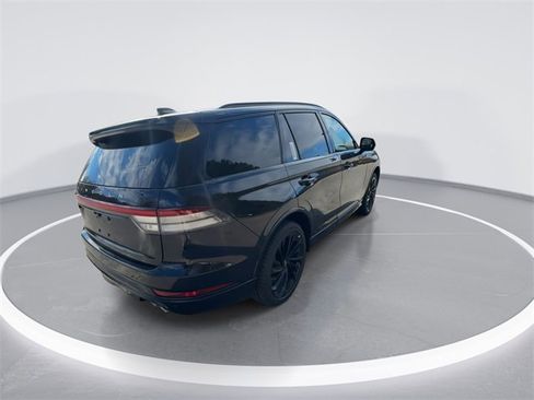 New 2026 Lincoln Aviator Reserve image 7