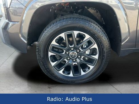 Used 2023 Toyota Tundra Limited AWD/4WD image 30