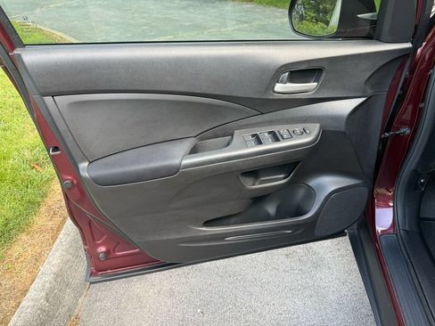 Used 2016 Honda CR-V SE image 15