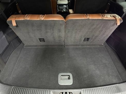 Used 2022 Lincoln Aviator Reserve w/ Equipment Group 201A AWD/4WD image 24