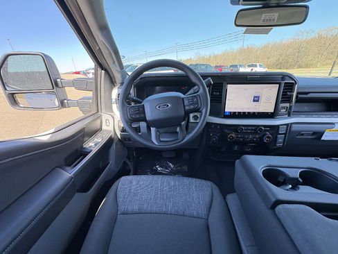 New 2026 Ford F350 XLT image 24
