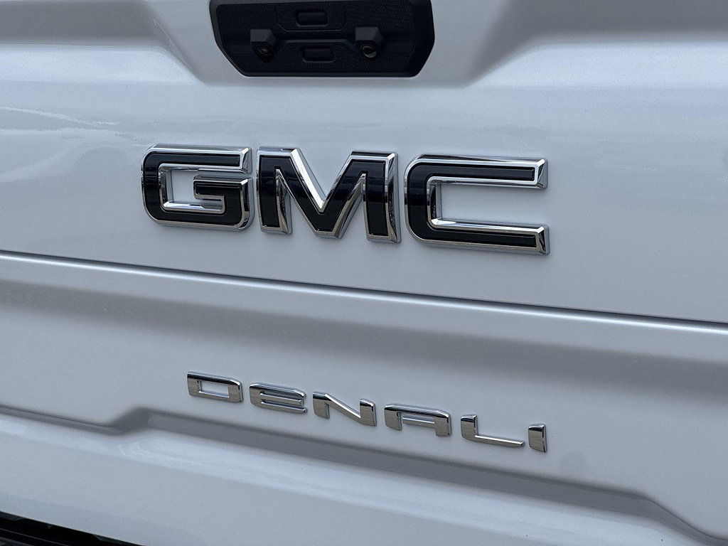 New 2026 GMC Sierra 1500 Denali Ultimate w/ LPO, Black Badging Package AWD/4WD image 28