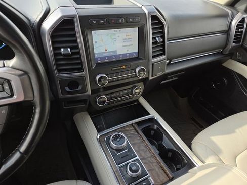 Used 2020 Ford Expedition Max Platinum image 39