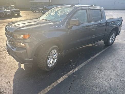 Used 2021 Chevrolet Silverado 1500 Custom AWD/4WD image 2