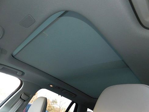 New 2026 Volvo XC90 B6 Ultra image 17