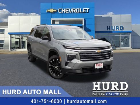 New 2026 Chevrolet Traverse LT w/ Sun and Wheel Package image 1