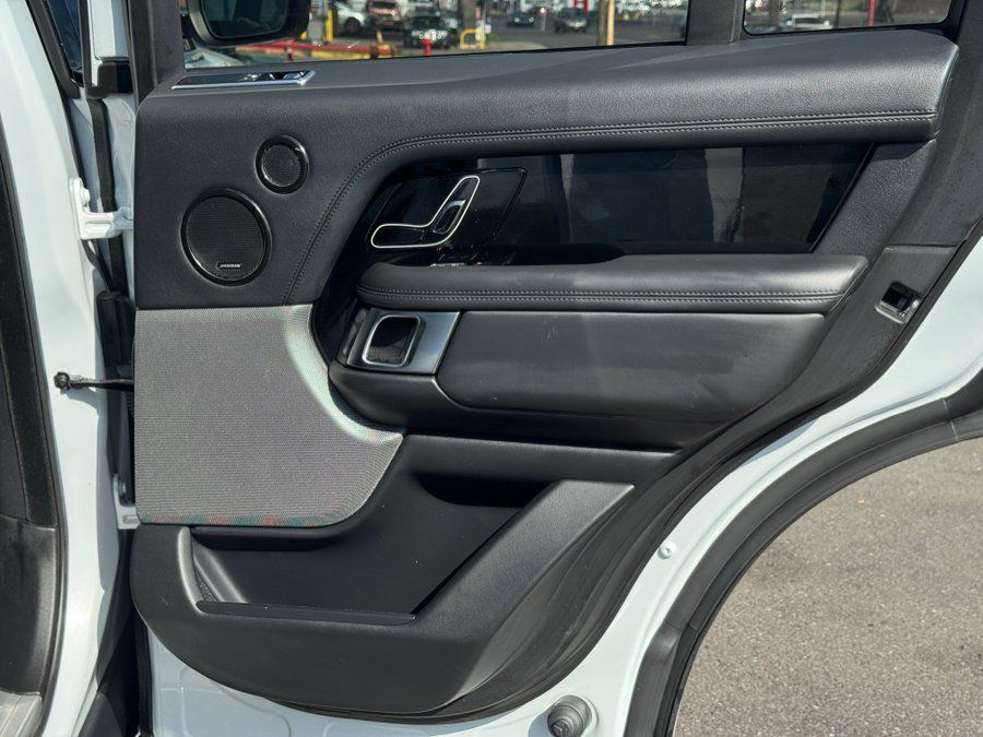 Used 2019 Land Rover Range Rover HSE AWD/4WD image 33