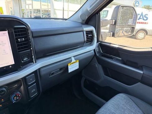 New 2026 Ford F350 XLT w/ XLT Premium Package AWD/4WD image 19